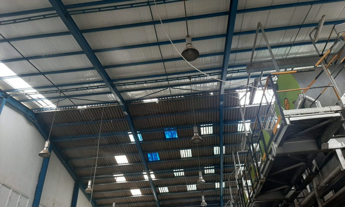 Remplacement de toiture binding au dépôt de STLR à Rades